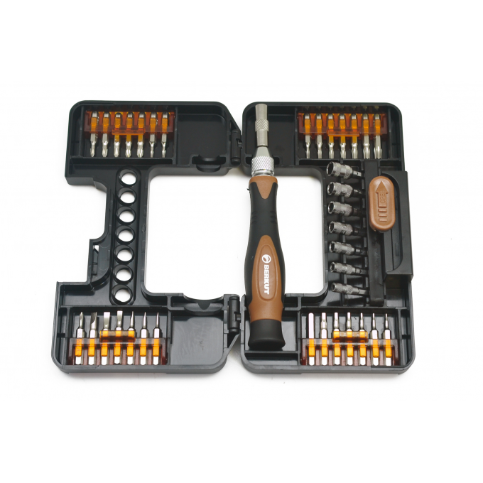Набор инструментов BERKUT SPECIALIST BS-SET9137